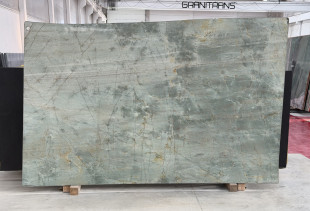 QUARTZITE EMERALD GREEN