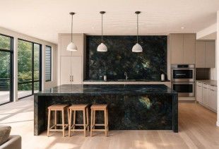 GRANITO LABRADORITE