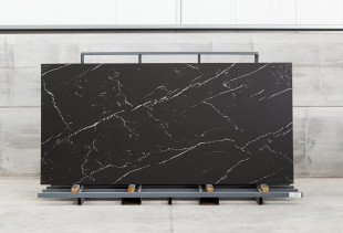 NEOLITH NERO MARQUINA